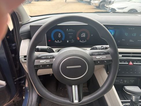 Used 2025 Hyundai Tucson SEL AWD/4WD image 19