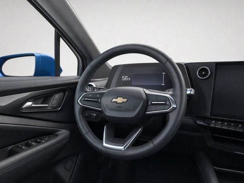Used 2024 Chevrolet Blazer EV LT AWD/4WD image 27