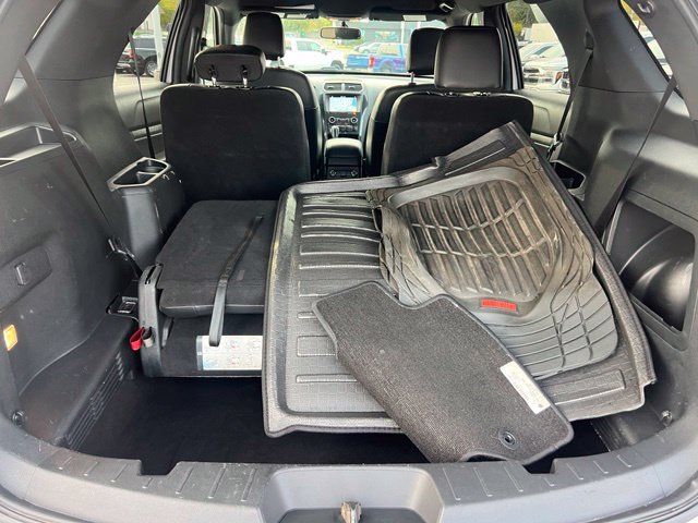 Certified 2019 Ford Explorer XLT w/ Equipment Group 202A FWD image 23