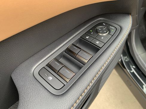 Used 2025 Lexus RX 350 Premium image 15