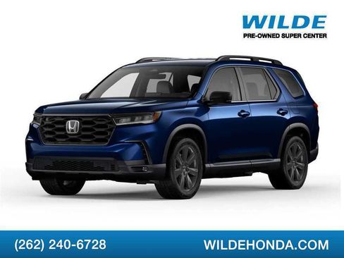 Used 2023 Honda Pilot Sport image 1