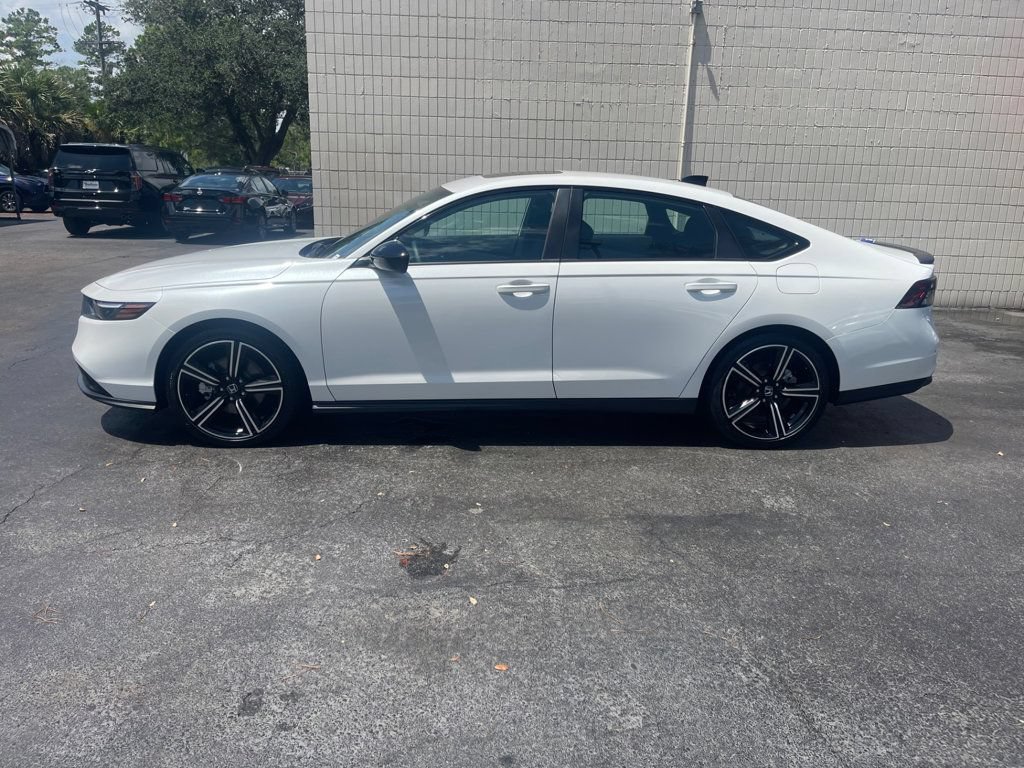 Used 2026 Honda Accord Sport image 2
