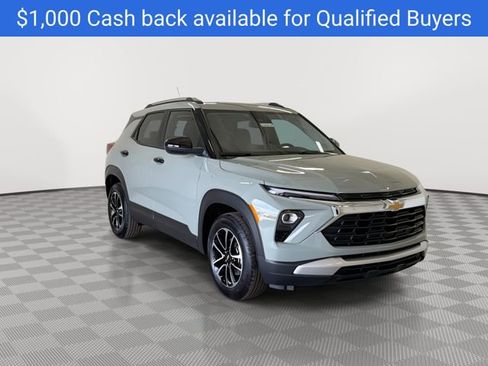 New 2026 Chevrolet TrailBlazer LT w/ Convenience Package image 2