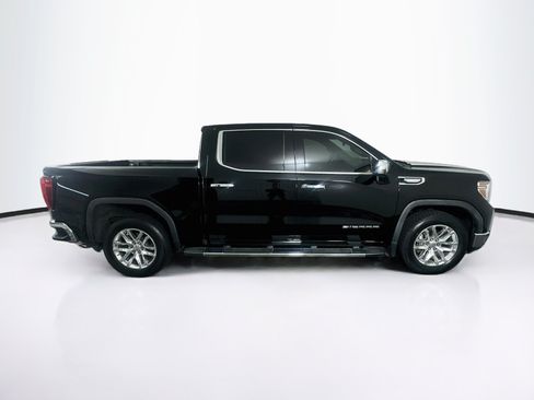 Used 2020 GMC Sierra 1500 SLT RWD image 10