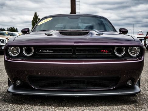 Used 2022 Dodge Challenger R/T Scat Pack RWD image 3