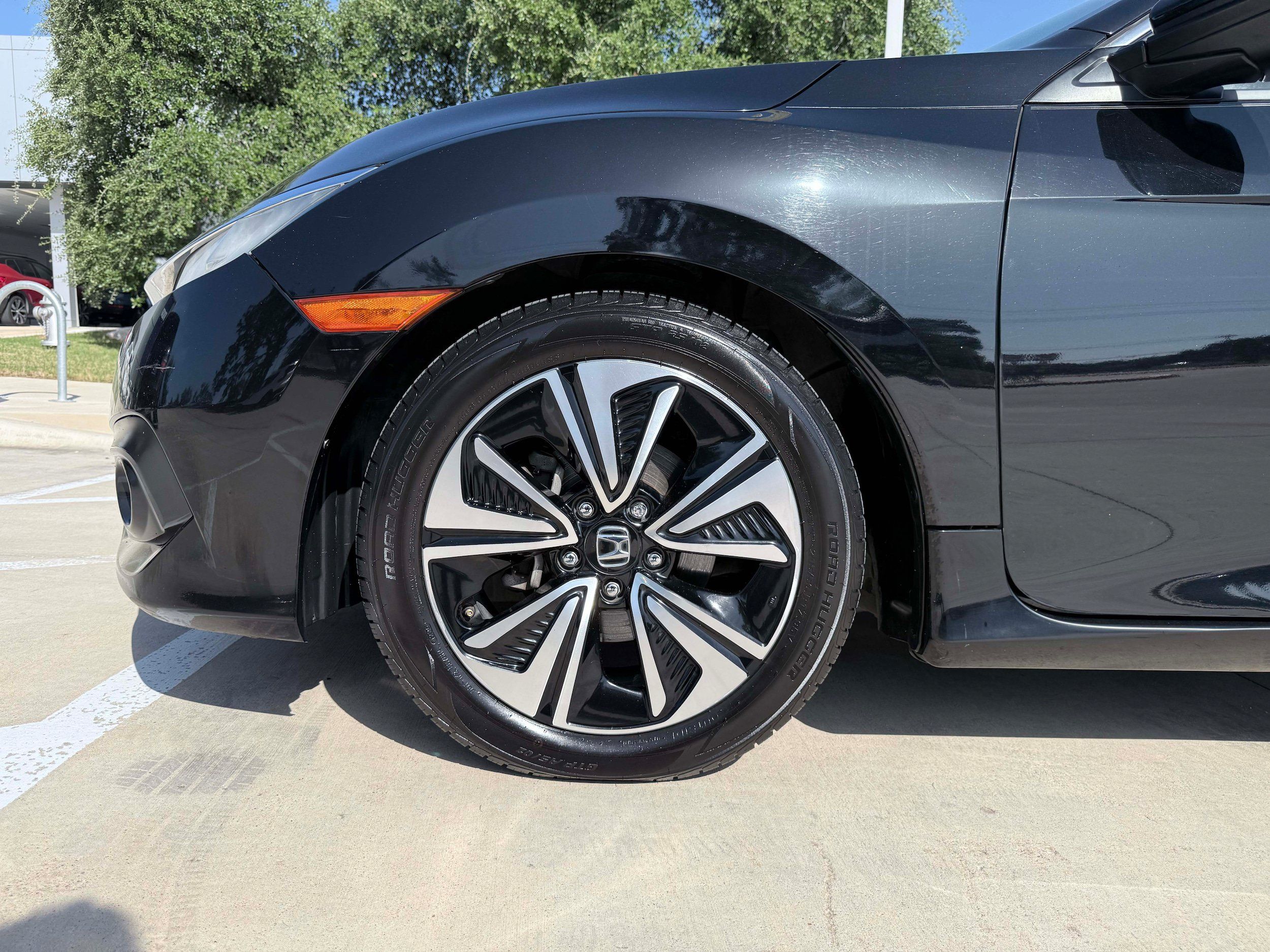 Used 2017 Honda Civic EX-T image 8
