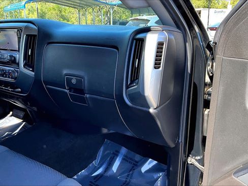 Used 2017 Chevrolet Silverado 1500 LT w/ All Star Edition image 18