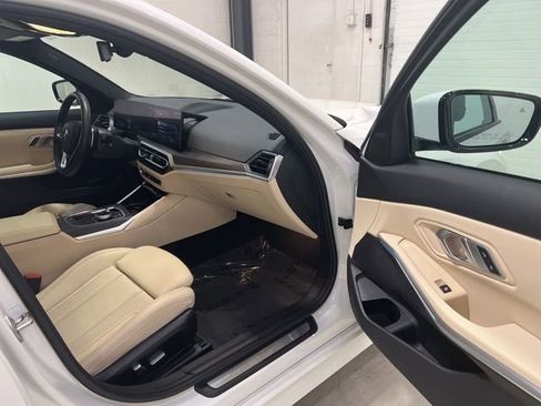 Used 2023 BMW 330i xDrive 330i xDrive w/ Driving Assistance Package image 52