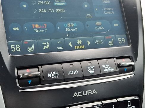 Used 2019 Acura TLX w/ Technology Package FWD image 16