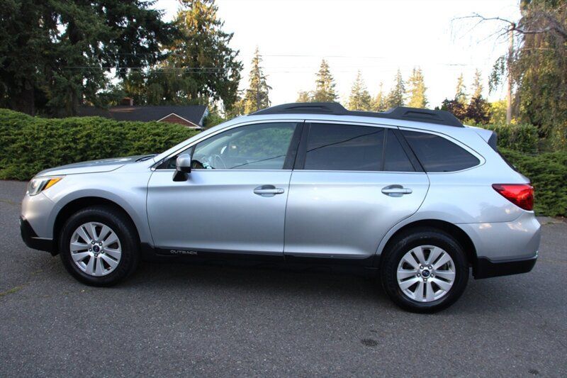 Used 2016 Subaru Outback 2.5i Premium AWD/4WD image 14