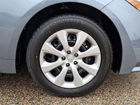 Certified 2026 Toyota Corolla LE image 8