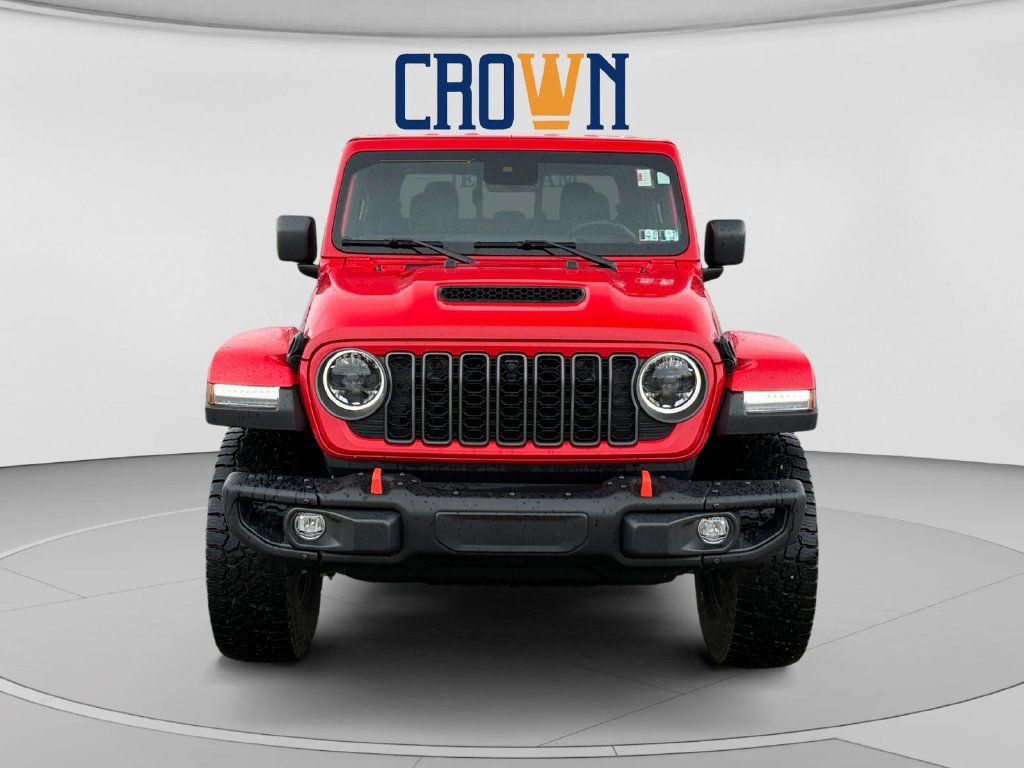 Used 2025 Jeep Gladiator Mojave AWD/4WD image 8