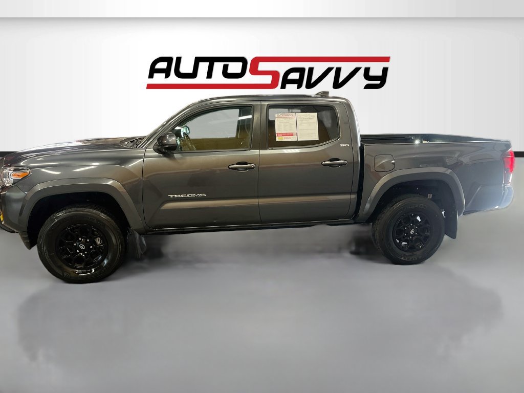 Used 2022 Toyota Tacoma SR5 RWD image 4