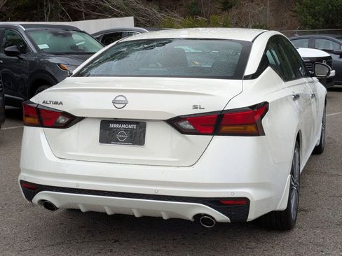 New 2025 Nissan Altima 2.5 SL image 5