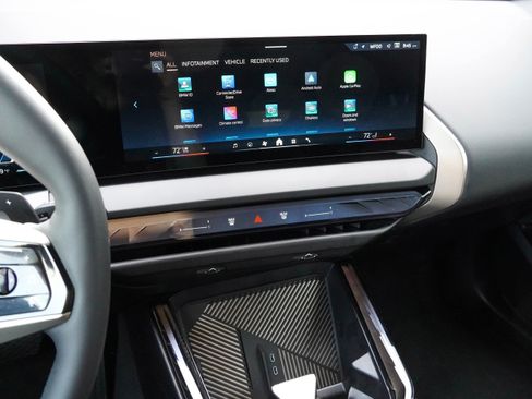 Certified 2025 BMW X3 xDrive30i image 23