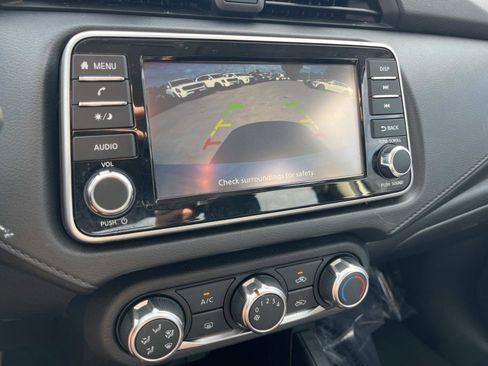 Used 2024 Nissan Versa S w/ S Plus Package image 30