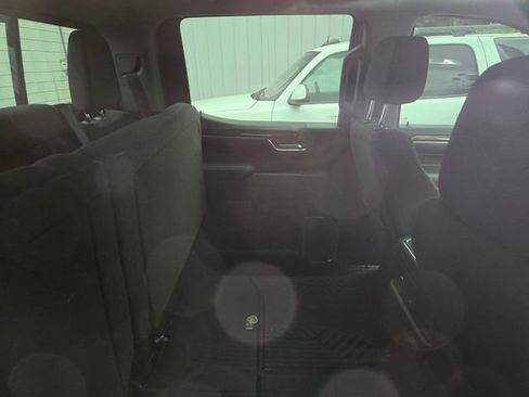 Used 2024 Chevrolet Silverado 1500 LT image 5