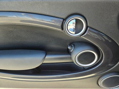 Used 2013 MINI Cooper S image 19