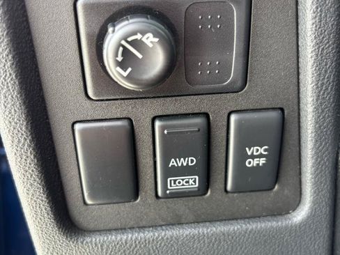 Used 2010 Nissan Rogue S w/ 360 Degree Value Pkg AWD/4WD image 11
