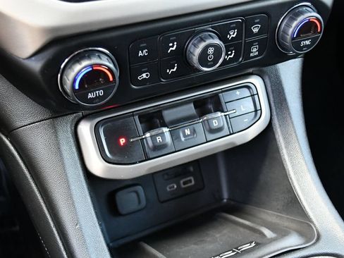 Used 2021 GMC Acadia Denali w/ Denali Technology Package FWD image 56