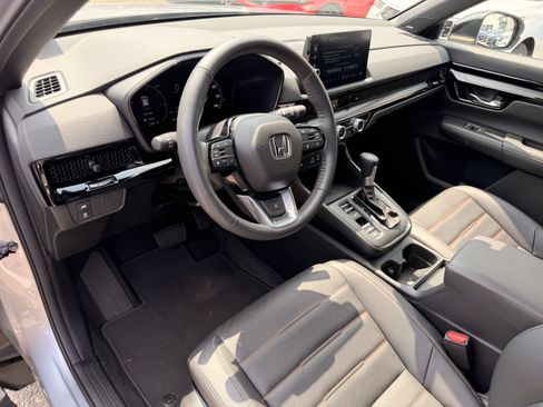 Used 2024 Honda CR-V Sport Touring image 12