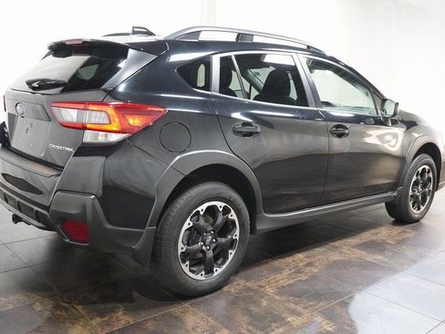 Used 2023 Subaru Crosstrek 2.0i Premium image 5