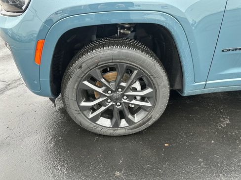 New 2026 Jeep Grand Cherokee Limited AWD/4WD image 10