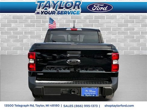 Certified 2023 Ford Maverick XLT w/ XLT Luxury Package image 4