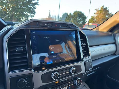 Used 2022 Ford F350 Lariat w/ Lariat Value Package image 7