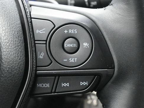 Used 2024 Toyota Camry SE FWD image 7