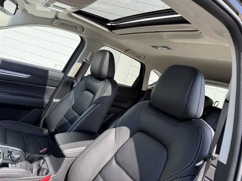 New 2025 MAZDA CX-5 AWD 2.5 S w/ Premium Plus Pkg image 17