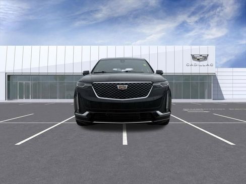 Certified 2024 Cadillac XT6 Premium Luxury AWD/4WD image 6