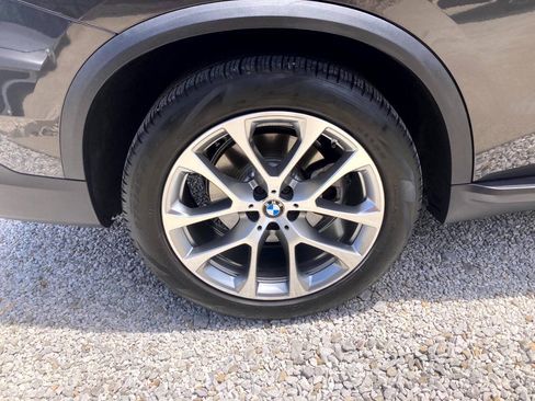 Used 2023 BMW X5 xDrive40i AWD/4WD image 22