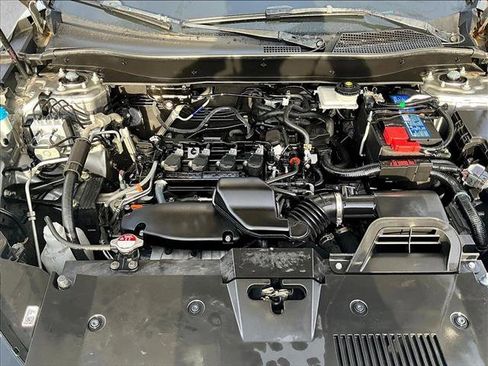 Used 2023 Honda CR-V LX image 9