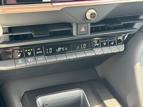 New 2026 Toyota Crown Signia AWD/4WD image 23