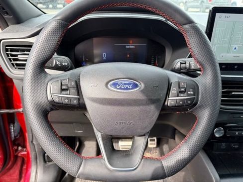 Used 2023 Ford Escape ST-Line w/ Tech Pack #1 image 18