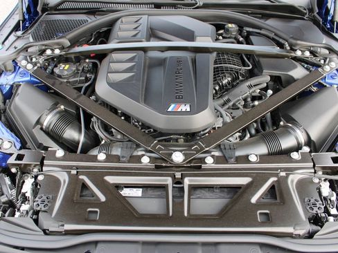 Used 2023 BMW M4 xDrive Competition image 45