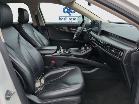 Used 2021 Lincoln Nautilus AWD image 20