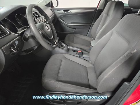 Used 2015 Volkswagen Jetta TDI S FWD image 14