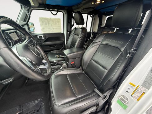 Used 2020 Jeep Gladiator Overland image 10