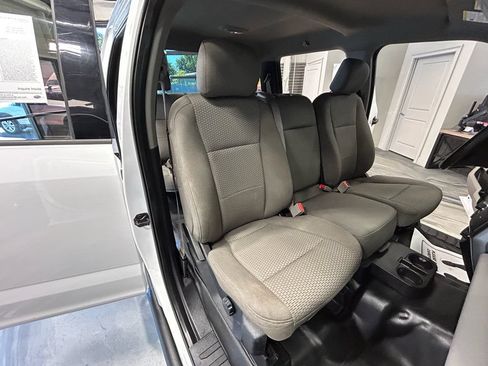 Used 2018 Ford F150 XLT w/ Trailer Tow Package AWD/4WD image 4