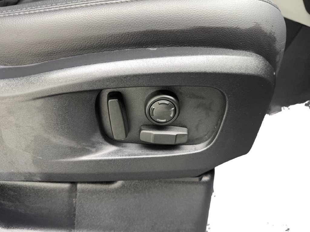 Used 2024 Land Rover Defender 110 S AWD/4WD image 48