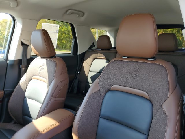 Certified 2025 Ford Bronco Sport Outer Banks w/ Outer Banks Tech Package+ AWD/4WD image 16
