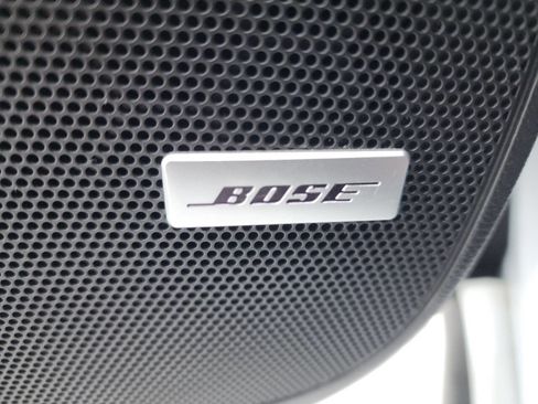 Used 2024 Buick Enclave Avenir w/ Avenir Technology Package image 34