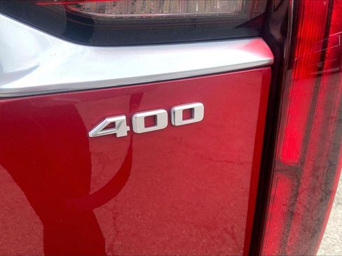Certified 2024 Cadillac XT6 Premium Luxury w/ Technology Package AWD/4WD image 8
