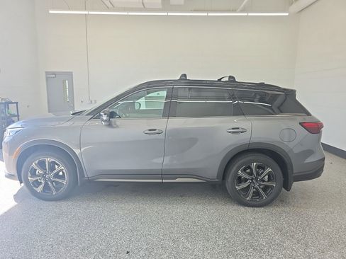 New 2026 INFINITI QX60 Autograph w/ Dark Cargo Package AWD/4WD image 2