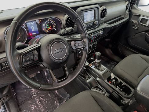 Used 2019 Jeep Wrangler Unlimited Sport S image 7