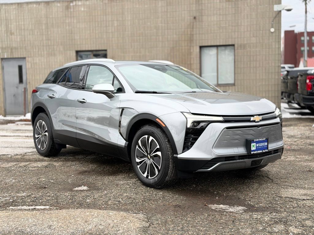New 2026 Chevrolet Blazer EV LT AWD/4WD image 8