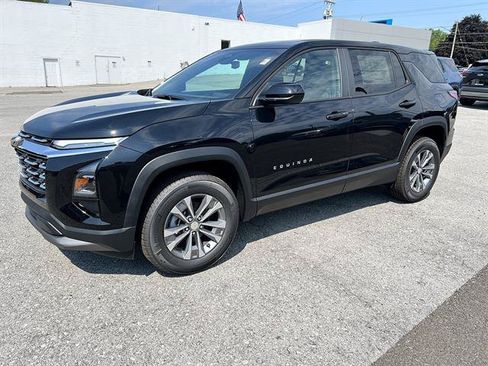 New 2027 Chevrolet Equinox LT w/ Convenience Package II AWD/4WD image 1