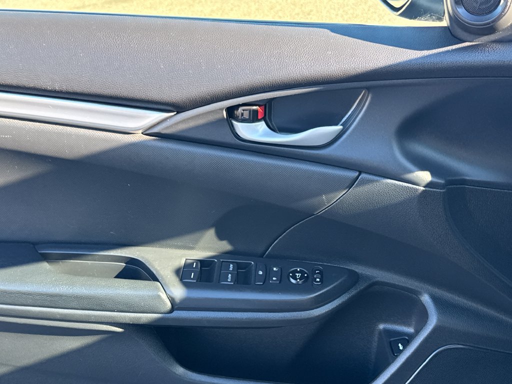 Used 2020 Honda Civic Sport image 32